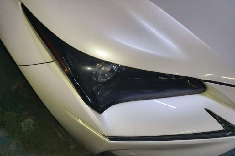 Used Lexus NX 2016 200 All-Wheel Drive FENGSHANG Version Right Front Headlight