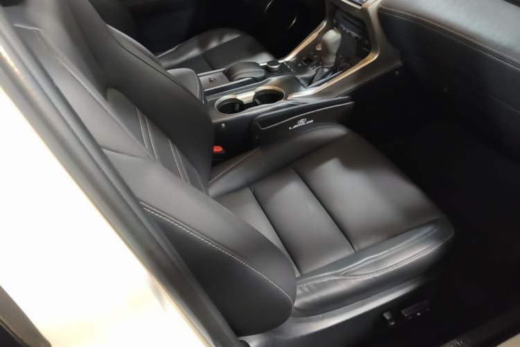 Used Lexus NX 2016 200 All-Wheel Drive FENGSHANG Version Right Front Seat