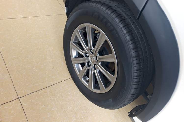 Used Lexus NX 2016 200 All-Wheel Drive FENGSHANG Version Right Rear Wheel Hub