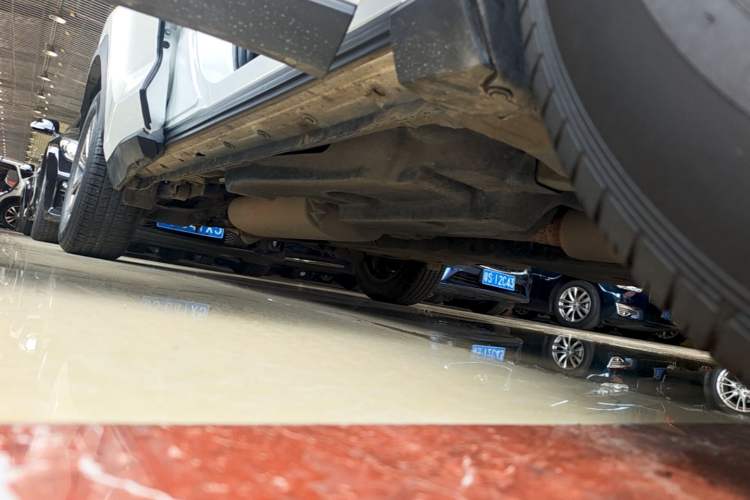 Used Lexus NX 2016 200 All-Wheel Drive FENGSHANG Version Right Side Sill