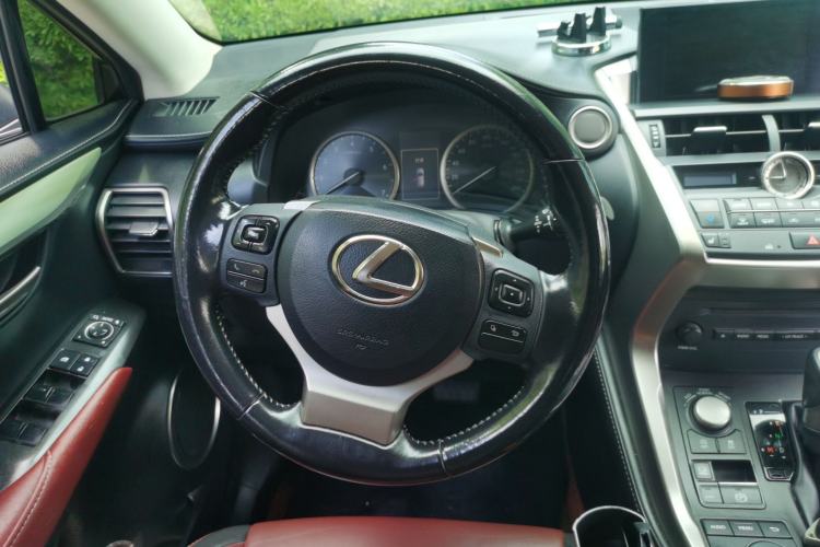 Used Lexus NX 2016 200 All-Wheel Drive FENGSHANG Version Steering Wheel