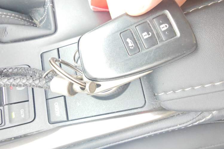 Used Lexus NX 2016 200 All-Wheel Drive FENGSHANG Version Vehicle Key