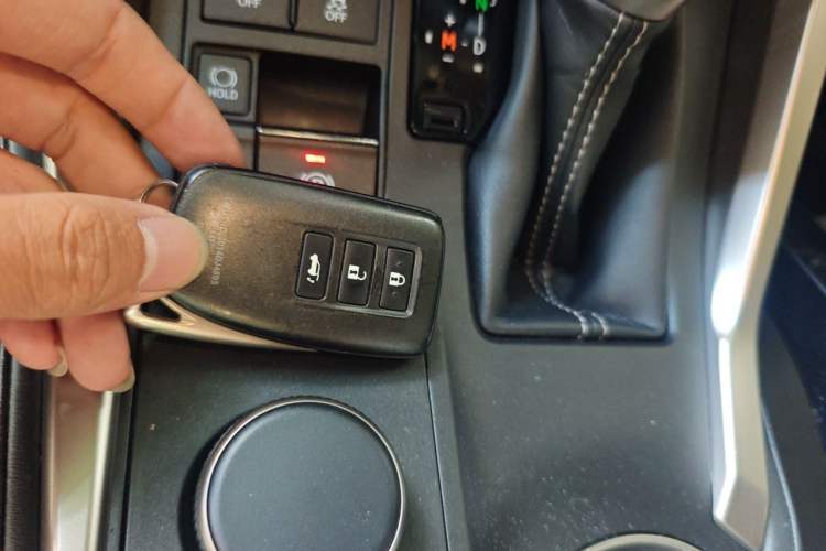Used Lexus NX 2016 200 All-Wheel Drive FENGSHANG Version Vehicle Key