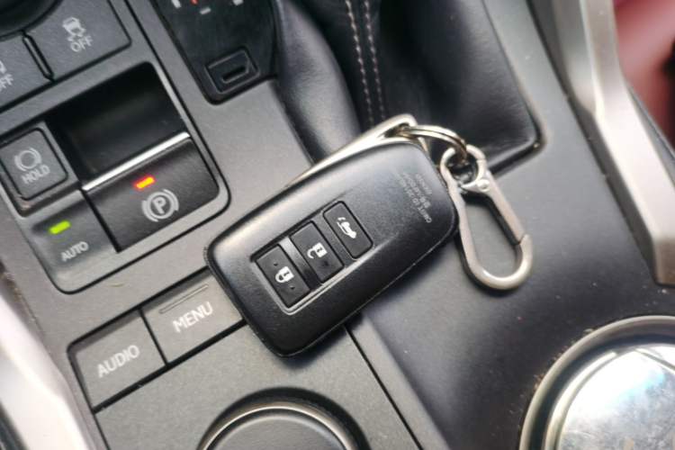 Used Lexus NX 2016 200 All-Wheel Drive FENGSHANG Version Vehicle Key
