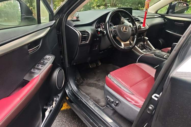 Used Lexus NX 2017 200 Front-Wheel-Drive X-Trail SE Edition Driver Seat
