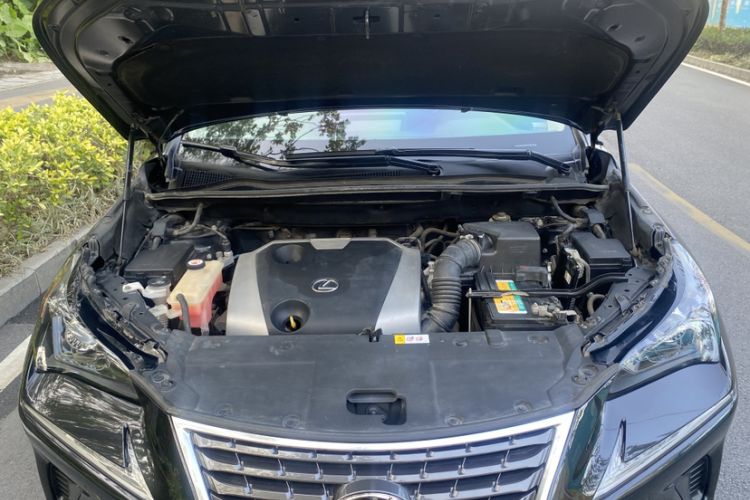 Used Lexus NX 2017 200 Front-Wheel-Drive X-Trail SE Edition Engine Bay