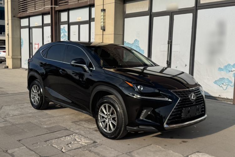 Used Lexus NX 2017 200 Front-Wheel-Drive X-Trail SE Edition Exterior 2