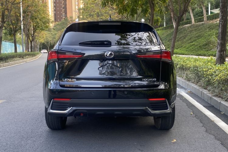 Used Lexus NX 2017 200 Front-Wheel-Drive X-Trail SE Edition Exterior 2