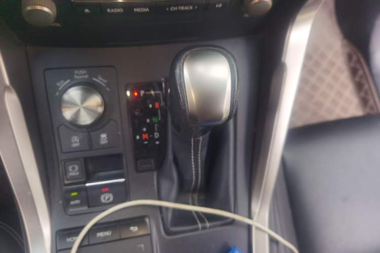 Used Lexus NX 2017 200 All-Wheel Drive Fēngshàng Edition Gear Lever