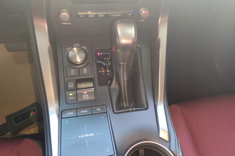 Used Lexus NX 2017 200 Front-Wheel-Drive X-Trail SE Edition Gear Lever