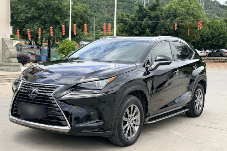Used Lexus NX 2017 300h Front-Drive FENGSHANG Edition Guazi used car, China used car export, Used car for sale, Used cars, Cheapest cars for sale