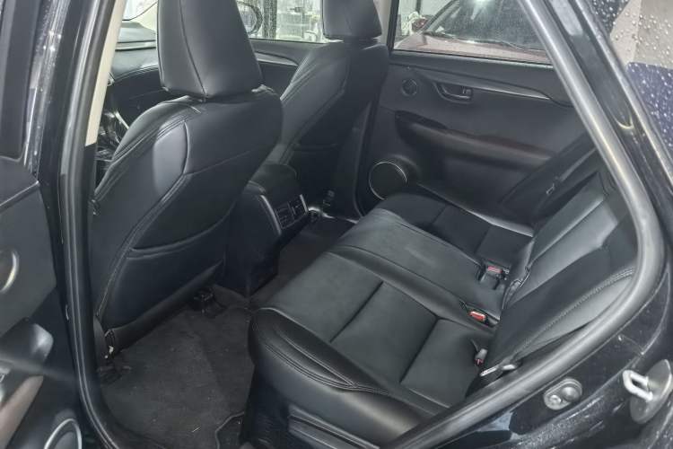 Used Lexus NX 2017 200 Front-Wheel-Drive X-Trail SE Edition Interior 4