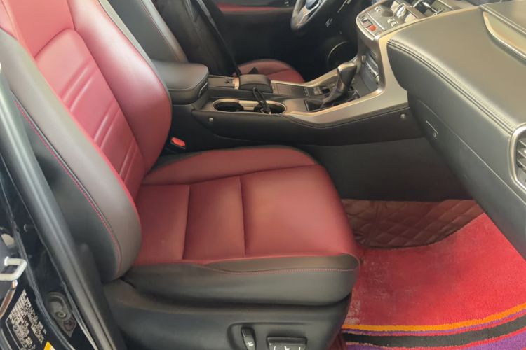 Used Lexus NX 2017 300h Front-Drive FENGSHANG Edition Interior 4