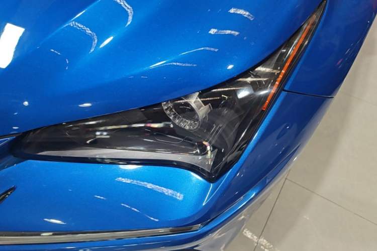 Used Lexus NX 2017 300 Front-Wheel-Drive Limited Edition Left Front Headlight