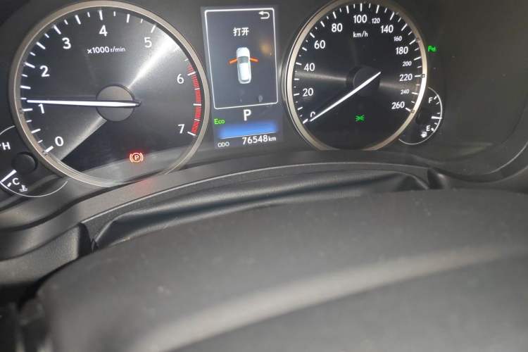 Used Lexus NX 2017 300 Front-Wheel-Drive Limited Edition Odometer Close Up