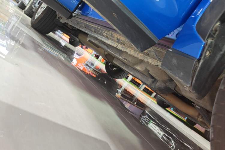 Used Lexus NX 2017 300 Front-Wheel-Drive Limited Edition Right Side Sill