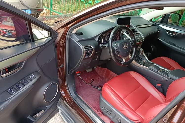 Used Lexus NX 2017 200 Front-Wheel-Drive X-Trail SE Edition Driver Seat
