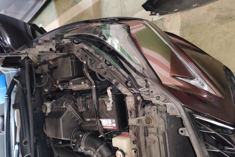 Used Lexus NX 2017 300 Front-Wheel-Drive Limited Edition Engine Bay Left