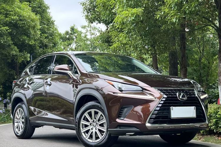 Used Lexus NX 2017 200 Front-Wheel-Drive X-Trail SE Edition Exterior 1