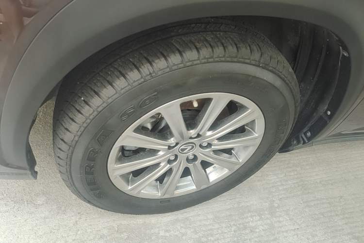 Used Lexus NX 2017 200 Front-Wheel-Drive X-Trail SE Edition Exterior 4