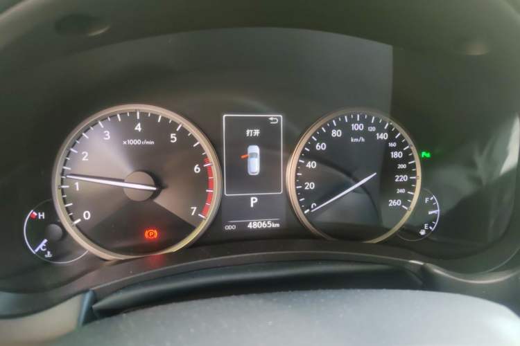 Used Lexus NX 2017 300 Front-Wheel-Drive Limited Edition Instrument Cluster