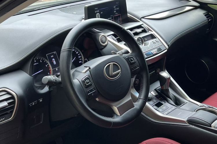 Used Lexus NX 2017 200 Front-Wheel-Drive X-Trail SE Edition Interior 2