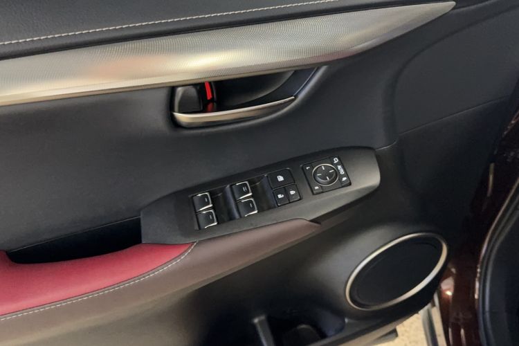 Used Lexus NX 2017 200 Front-Wheel-Drive X-Trail SE Edition Interior 4