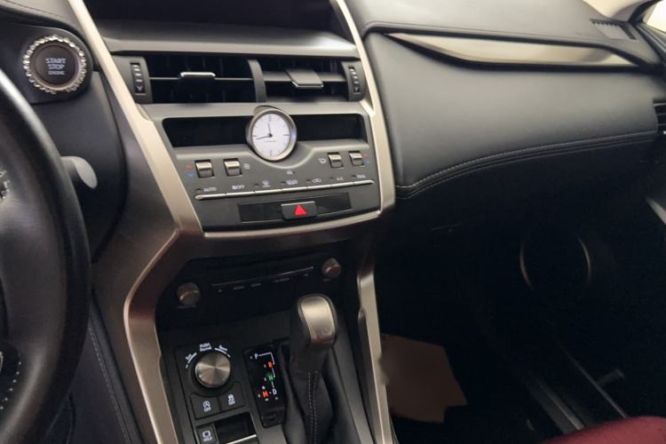 Used Lexus NX 2017 200 Front-Wheel-Drive X-Trail SE Edition Interior 6