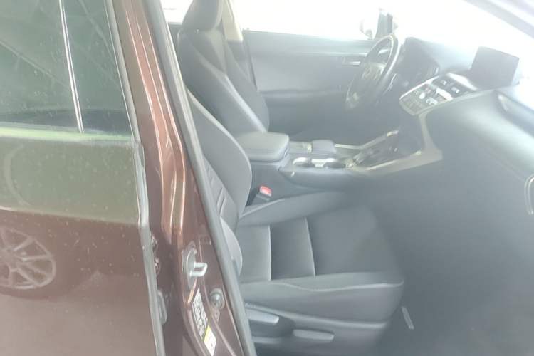 Used Lexus NX 2017 200 Front-Wheel-Drive X-Trail SE Edition Right Front Seat