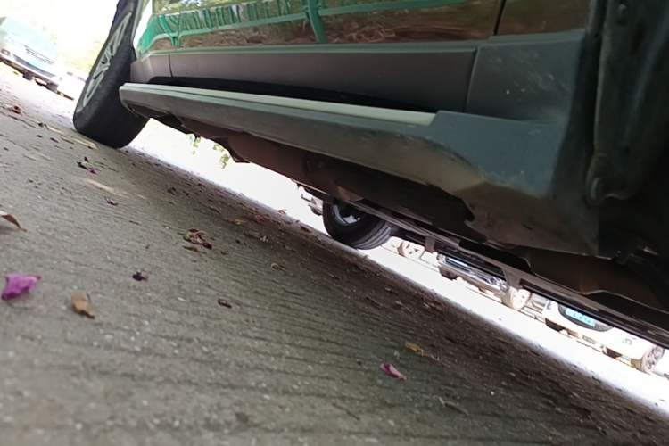 Used Lexus NX 2017 200 Front-Wheel-Drive X-Trail SE Edition Right Side Sill