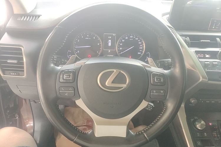 Used Lexus NX 2017 200 Front-Wheel-Drive X-Trail SE Edition Steering Wheel