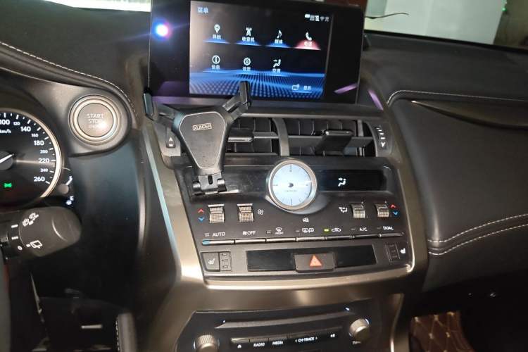Used Lexus NX 2017 200 All-Wheel Drive Fēngshàng Edition Audio And AC Panel