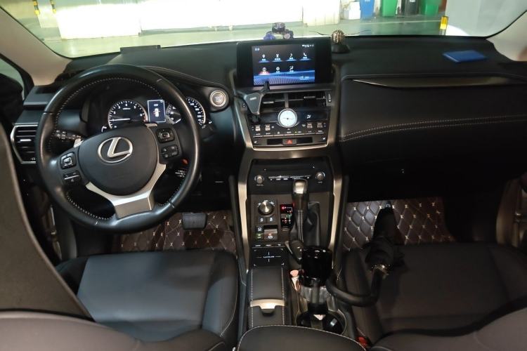 Used Lexus NX 2017 200 All-Wheel Drive Fēngshàng Edition Center Console