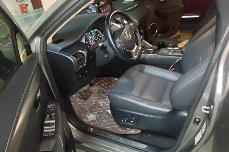 Used Lexus NX 2017 200 All-Wheel Drive Fēngshàng Edition Driver Seat
