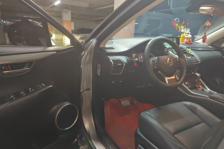 Used Lexus NX 2017 300h Front-Drive FENGSHANG Edition Driver Seat
