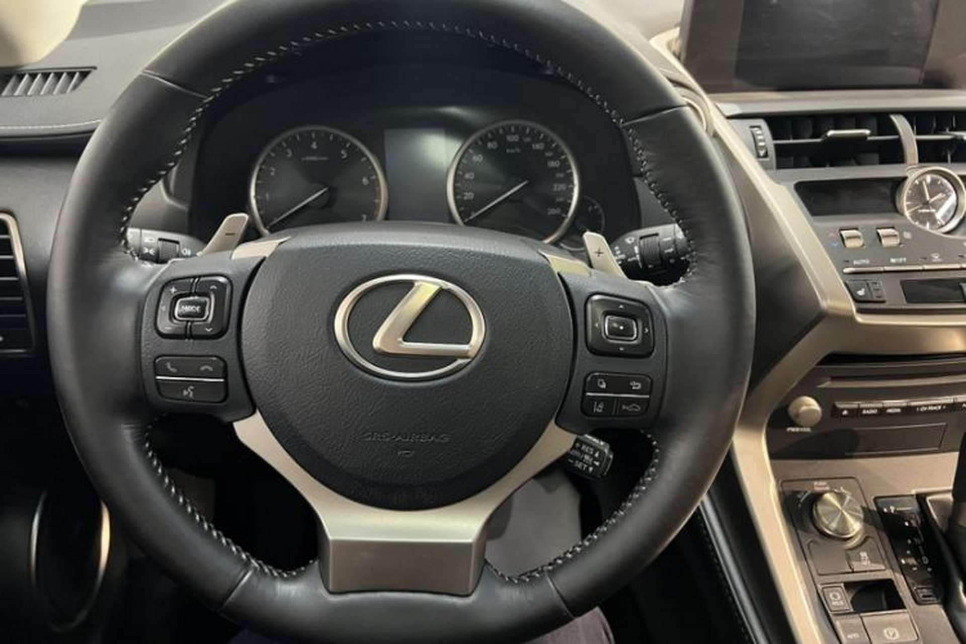 Used Lexus NX 2017 300 All-Wheel Drive Fēngshàng Edition Interior 1
