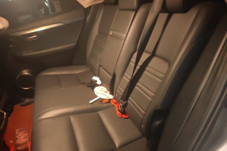 Used Lexus NX 2017 300h Front-Drive FENGSHANG Edition Left Rear Seat