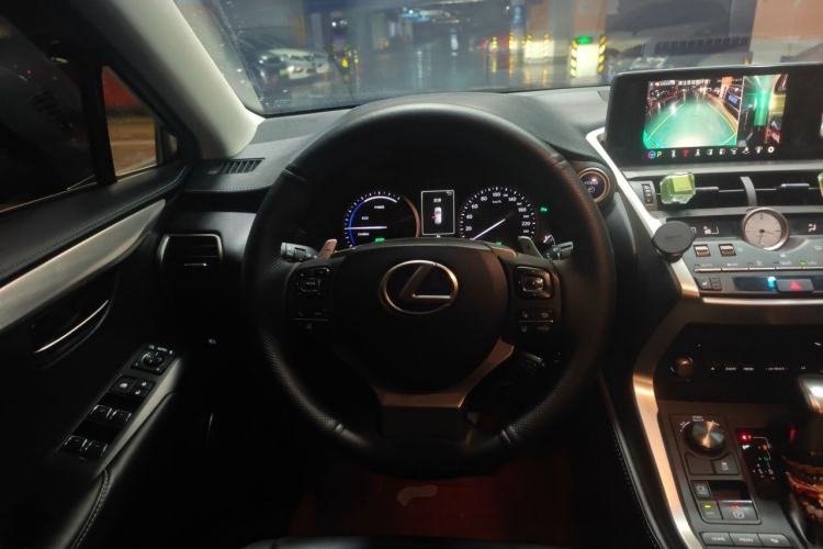 Used Lexus NX 2017 300h Front-Drive FENGSHANG Edition Steering Wheel