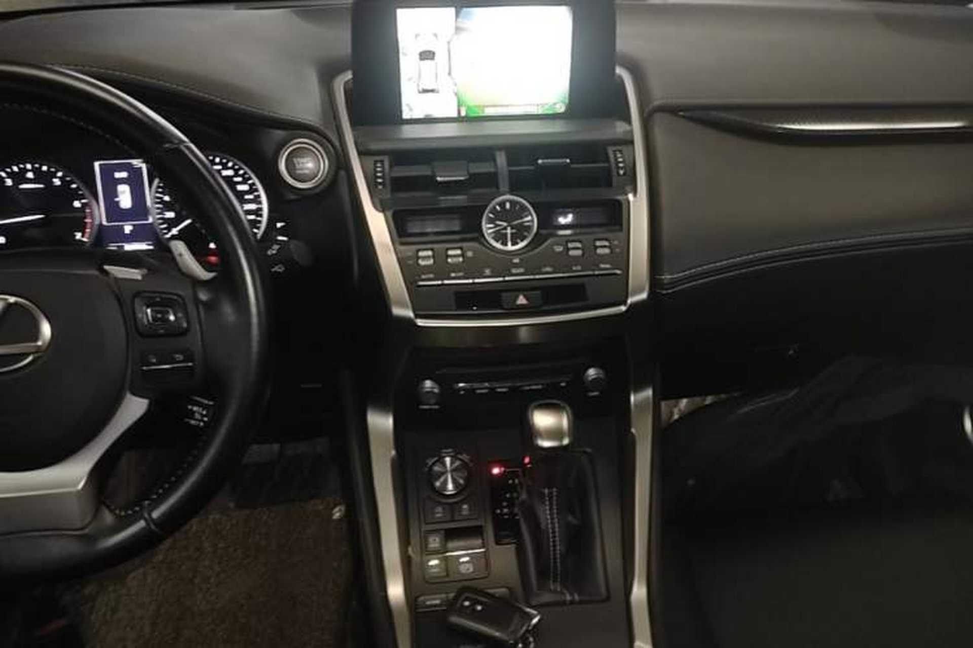 Used Lexus NX 2017 200 Front-Wheel-Drive X-Trail SE Edition Audio And AC Panel