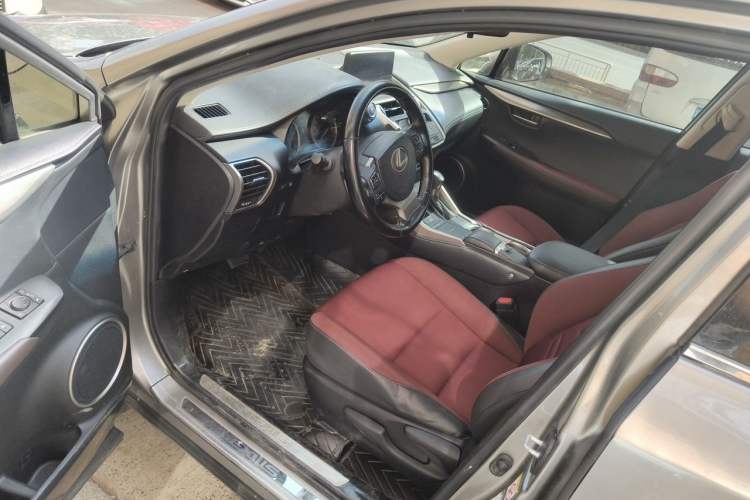 Used Lexus NX 2017 200 Front-Wheel-Drive X-Trail SE Edition Driver Seat