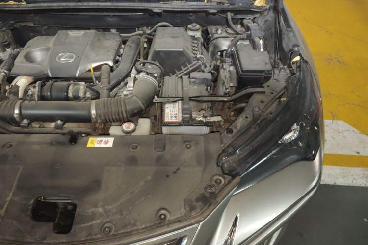 Used Lexus NX 2017 300 Front-Wheel-Drive Limited Edition Engine Bay Left