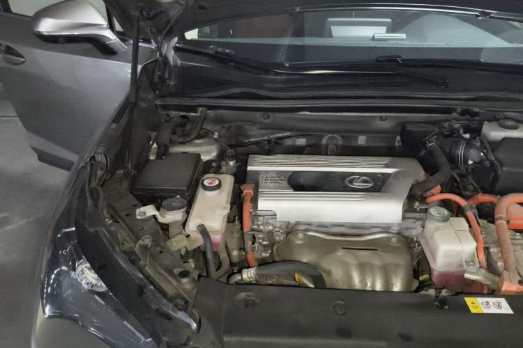 Used Lexus NX 2017 300h Front-Drive FENGSHANG Edition Engine Bay Right