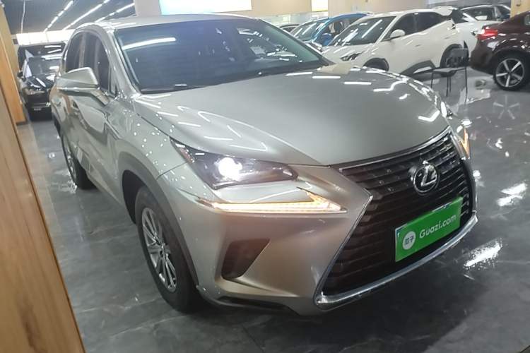 Used Lexus NX 2017 300 Front-Wheel-Drive Limited Edition Front Right 45 Deg