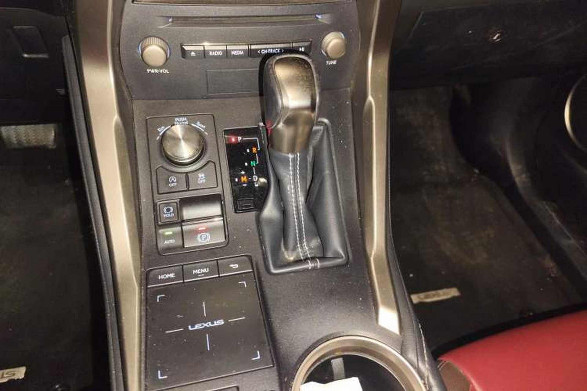 Used Lexus NX 2017 300 Front-Wheel-Drive Limited Edition Gear Lever