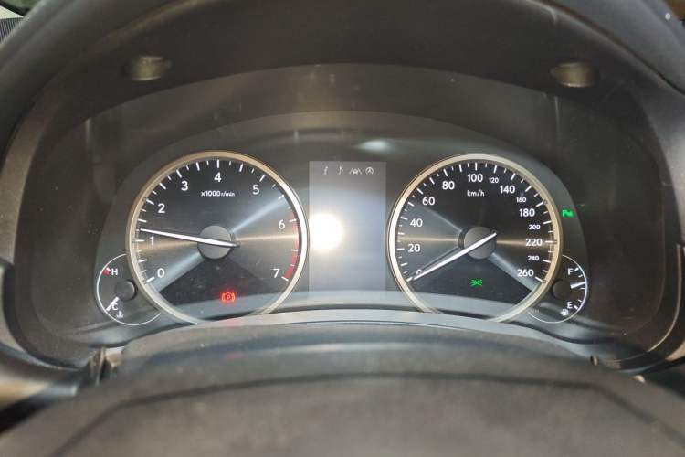 Used Lexus NX 2017 300 Front-Wheel-Drive Limited Edition Instrument Cluster