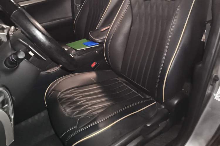 Used Lexus NX 2017 200 Front-Wheel-Drive X-Trail SE Edition Left Front Seat