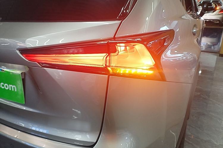 Used Lexus NX 2017 300 Front-Wheel-Drive Limited Edition Right Rear Taillight