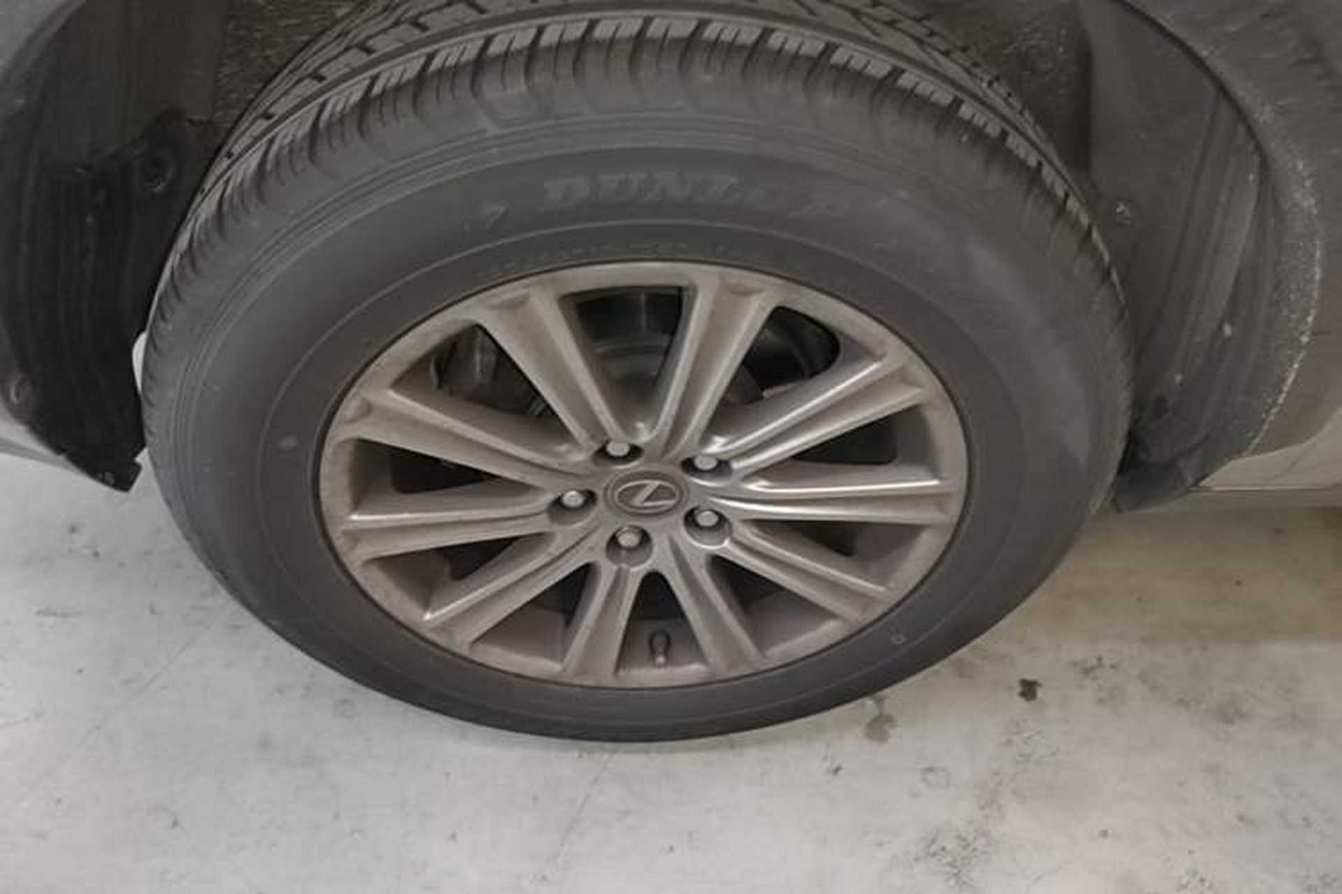 Used Lexus NX 2017 200 Front-Wheel-Drive X-Trail SE Edition Right Rear Wheel Hub