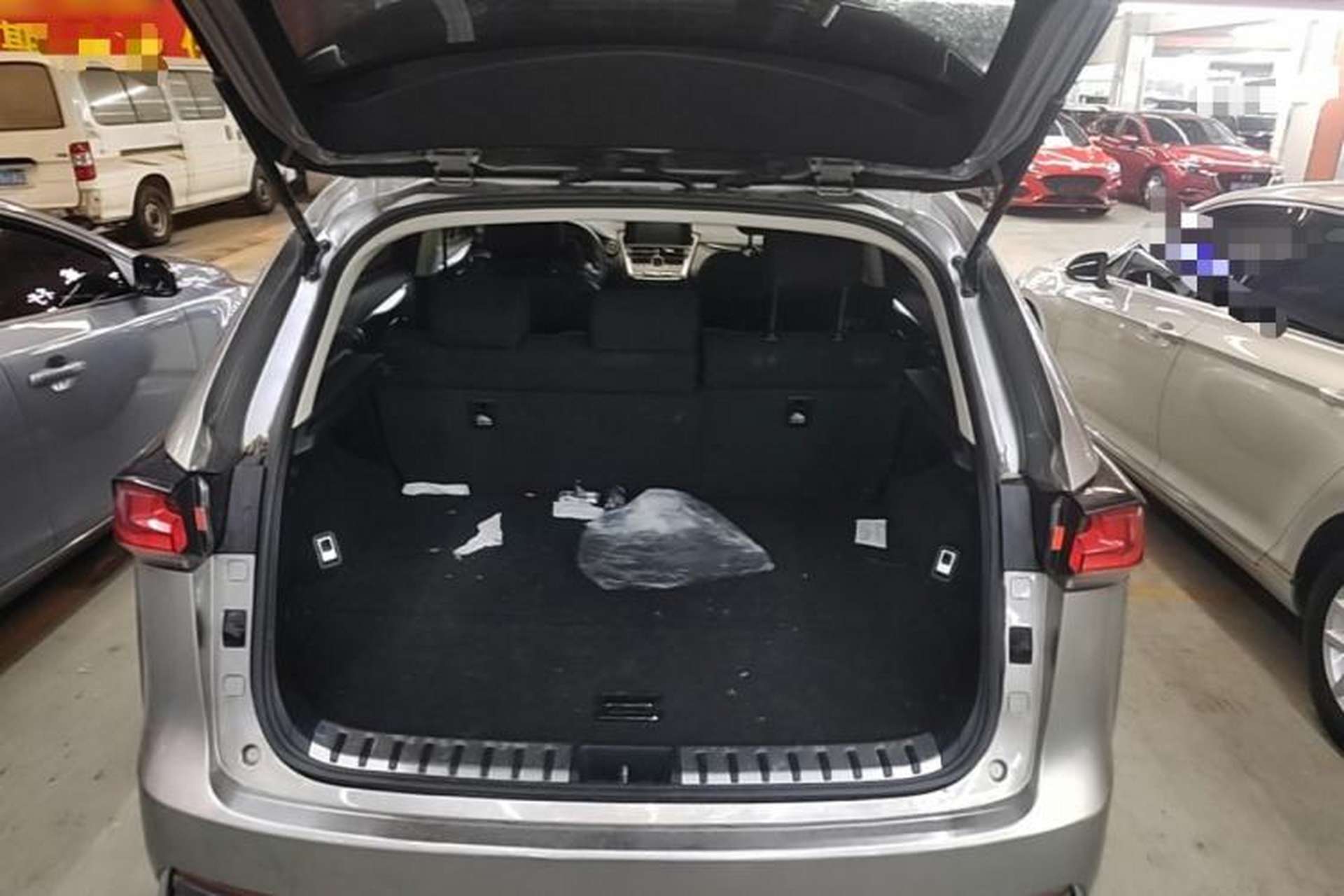 Used Lexus NX 2017 200 Front-Wheel-Drive X-Trail SE Edition Trunk