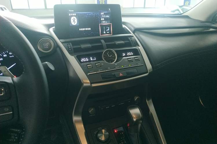 Used Lexus NX 2017 200 Front-Wheel-Drive X-Trail SE Edition Audio And AC Panel